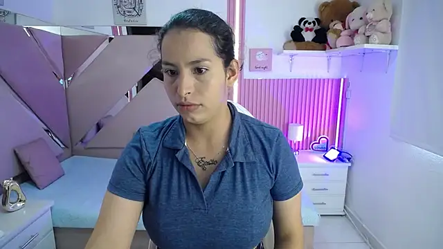 Snapshot of Mia_garcia28 chatting on July 14, 8:03 pm Mia garcia28 online show from July 14, 8:03 pm