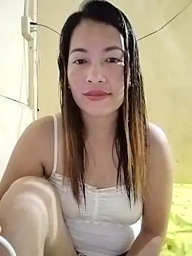 wildxxxGia online show from September 26, 9:13 am