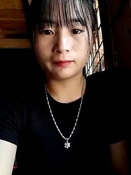 Snapshot of Sunyinn chatting on September 19, 2:02 am Sunyinn online show from September 19, 2:02 am