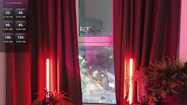 DebiHenks online show from February 19, 5:09 pm