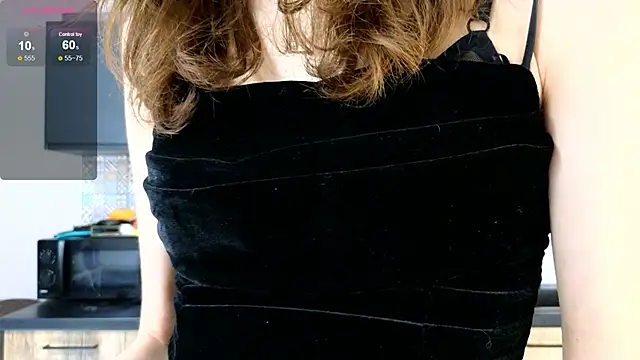 DebiHenks online show from February 28, 5:03 pm