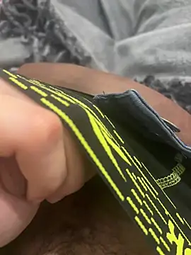 Snapshot of c2c3finm chatting on February 2, 1:59 am c2c3finm online show from February 2, 1:59 am