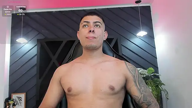 marco garciia  online show from January 17, 11:30 pm