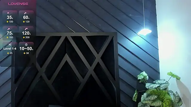 marco garciia  online show from February 11, 11:10 pm