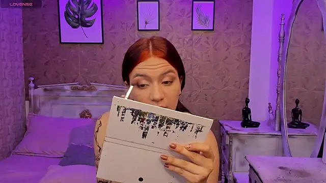 Dali collin online show from April 10, 12:54 pm