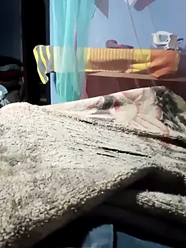 Snapshot of m11a2f3a4z5 chatting on February 16, 3:19 pm m11a2f3a4z5 online show from February 16, 3:19 pm