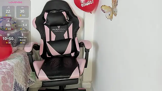 mari-ross online show from February 14, 2:08 am