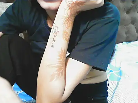 elize   online show from September 23, 2:20 pm