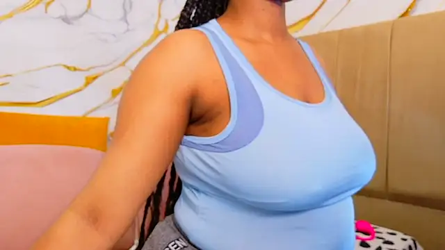 AmbarSmit online show from March 13, 3:46 am