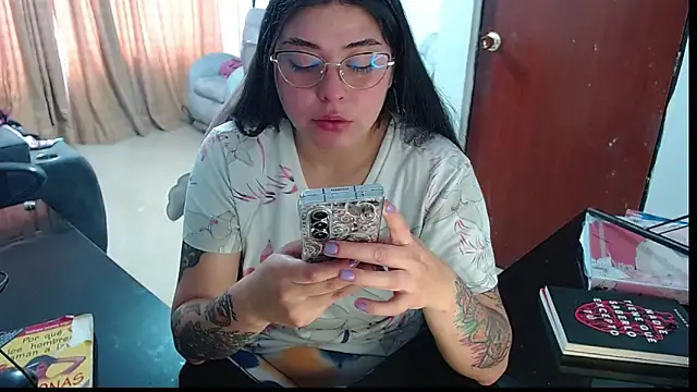 Hanna-11 online show from October 15, 7:03 pm