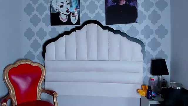 EimmyAdams online show from December 22, 7:55 pm