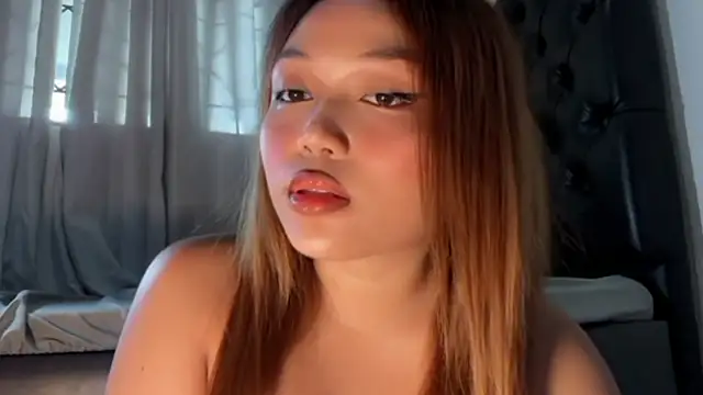 Snapshot of oh_myjoy chatting on July 8, 6:51 am oh myjoy online show from July 8, 6:51 am