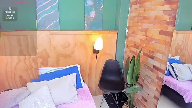 milavega  online show from January 7, 12:40 pm