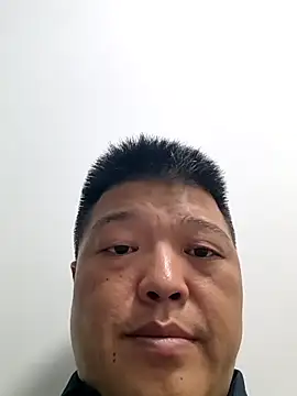 Snapshot of hiwoaini chatting on June 18, 4:33 pm hiwoaini online show from June 18, 4:33 pm