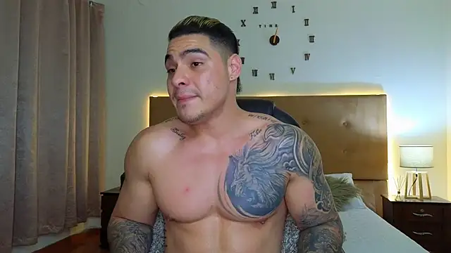 Steven Velez online show from November 1, 3:52 am