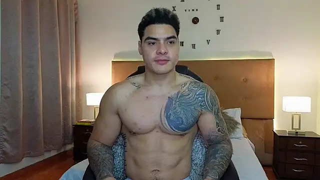 Snapshot of Steven_Velez chatting on April 26, 1:14 am Steven Velez online show from April 26, 1:14 am