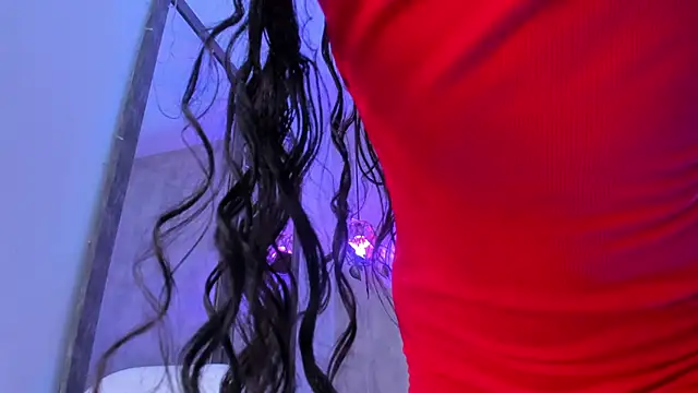 Becky G online show from January 10, 4:14 am