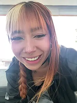 Snapshot of Sallem_Pink chatting on July 6, 11:18 am Sallem Pink online show from July 6, 11:18 am