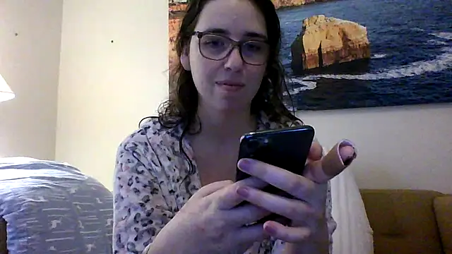 Snapshot of sweetsocalgirl chatting on April 14, 1:55 am sweetsocalgirl online show from April 14, 1:55 am