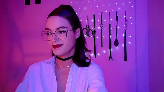 Snapshot of nina_kink chatting on April 26, 9:56 pm nina kink online show from April 26, 9:56 pm