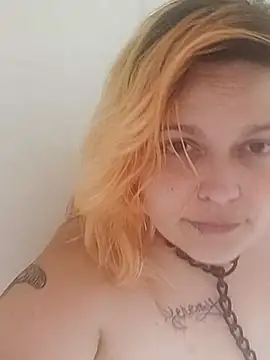 Snapshot of Jynxthefoxyfuck chatting on September 18, 2:41 pm Jynxthefoxyfuck online show from September 18, 2:41 pm