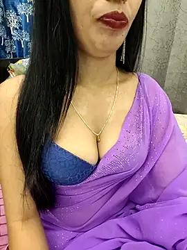 Snapshot of priya_26 chatting on November 29, 5:38 pm priya 26 online show from November 29, 5:38 pm