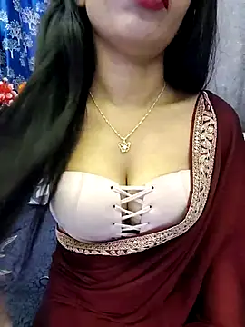 Snapshot of priya_26 chatting on February 1, 1:20 pm priya 26 online show from February 1, 1:20 pm