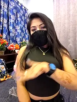 Snapshot of priya_26 chatting on February 11, 10:04 pm priya 26 online show from February 11, 10:04 pm
