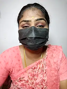 Snapshot of Tamil_Princess12 chatting on February 4, 5:41 pm Tamil Princess12 online show from February 4, 5:41 pm