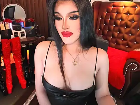 Snapshot of devongarcia chatting on November 11, 4:01 am devongarcia online show from November 11, 4:01 am