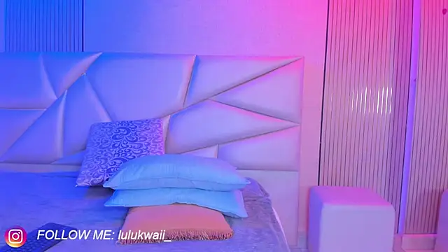 lulukawai16 online show from April 14, 7:31 pm