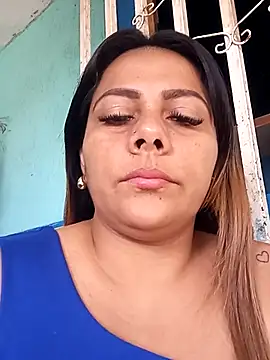 Snapshot of camila_rogue chatting on October 20, 1:00 pm camila rogue online show from October 20, 1:00 pm