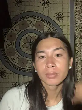 Snapshot of Asian_PrettyAle chatting on August 4, 1:09 am Asian PrettyAle online show from August 4, 1:09 am