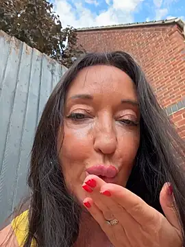 Kinky-CarlaXX online show from May 31, 2:13 pm