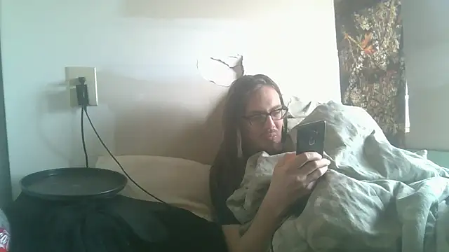 Snapshot of dandonn chatting on March 30, 3:24 pm dandonn online show from March 30, 3:24 pm