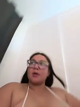 Kyleighc online show from May 15, 11:23 pm