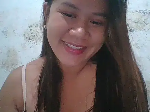 Snapshot of Bhubbles888 chatting on October 16, 2:07 pm Bhubbles888 online show from October 16, 2:07 pm