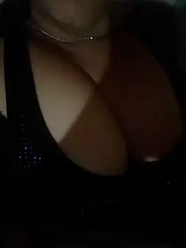 Moro 25 online show from April 5, 3:58 am