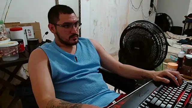 Leonino231 online show from November 17, 1:00 am