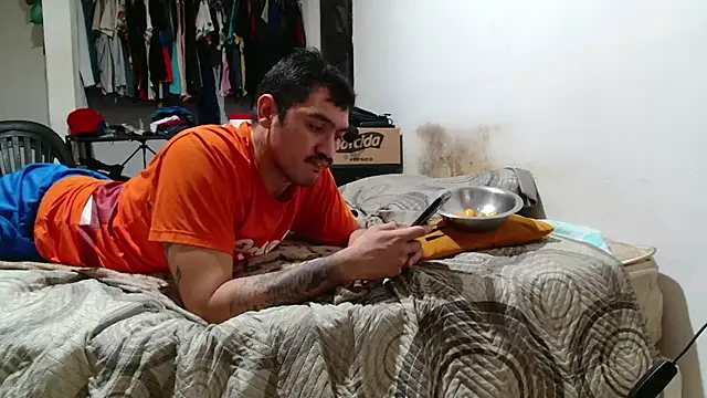 Leonino231 online show from February 3, 10:15 pm