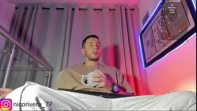 nico rivera online show from April 7, 2:45 am