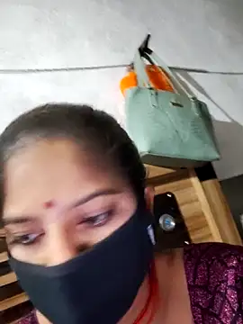Daisygirl9 online show from May 10, 10:59 pm