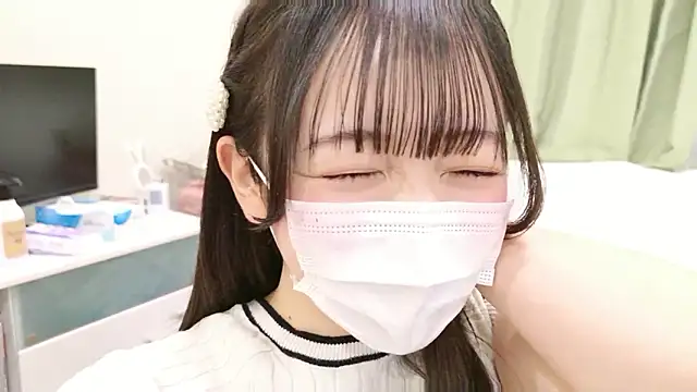 Snapshot of o-AKANE-o chatting on March 16, 8:07 am o-AKANE-o online show from March 16, 8:07 am