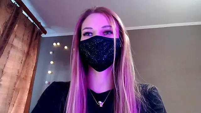 Snapshot of Iris_lave chatting on April 27, 4:38 pm Iris lave online show from April 27, 4:38 pm