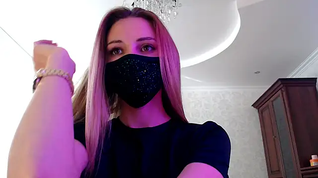 Snapshot of Iris_lave chatting on June 16, 3:47 pm Iris lave online show from June 16, 3:47 pm