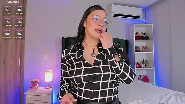 naughty fun room online show from April 3, 11:03 pm