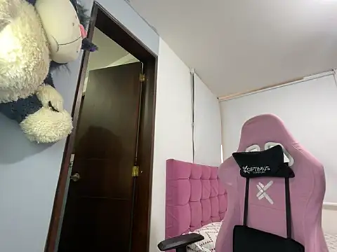 lucy grey25 online show from September 10, 2:17 pm