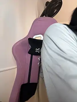 lucy grey25 online show from March 14, 4:45 pm