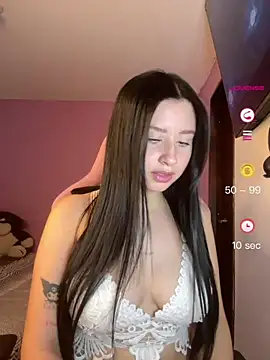 Snapshot of lucy_grey25 chatting on July 7, 5:06 pm lucy grey25 online show from July 7, 5:06 pm