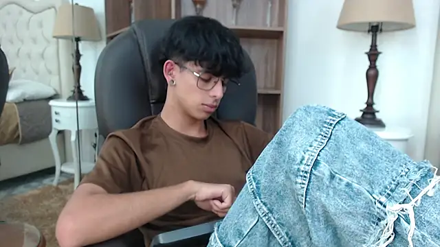 Ibratxandy online show from March 20, 7:08 pm